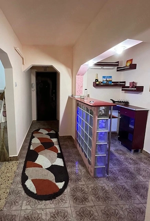 Apartament 3 camere decomandat, 70 mp, Buhusi   Central, zona linistita, mobilat - imagine 10