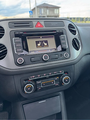 Volkswagen Tiguan 4Motion Automat - imagine 9
