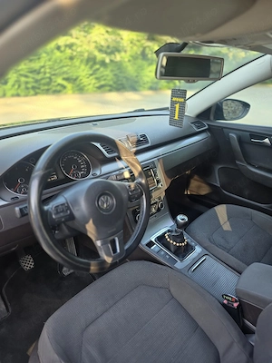 Volkswagen Passat B7 2.0 TDI 140 CP | 2011 - imagine 2