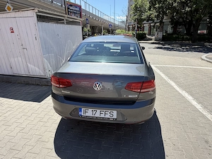 Proprietar ,vand VW Passat 2017,istoric service Porsche Nord,97.000 km - imagine 7