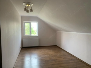 Duplex premium în vatra veche a localității Moșnița Veche - imagine 15