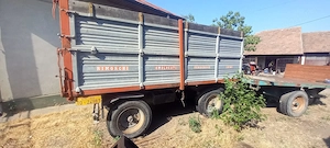 Vând remorcă agricolă basculabilă