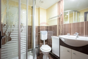 Cabană turistică, 12 camere cu restaurant, bucătărie + sală evenimente - imagine 18