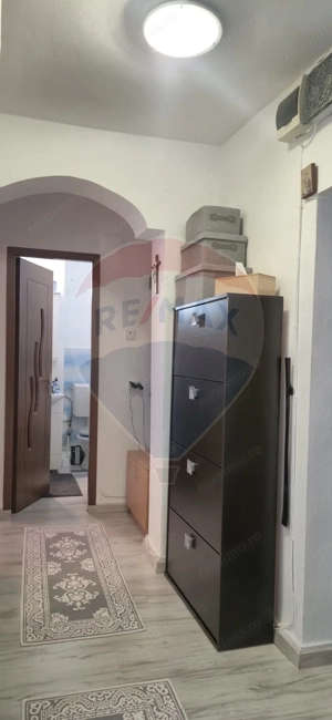 Apartament cu 3 camere de vânzare în zona Sud-Est - imagine 8