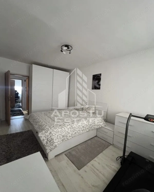 Apartament cu 3 camere ,zona Centrala - imagine 6