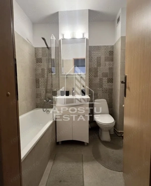 Apartament cu 3 camere ,zona Centrala - imagine 8