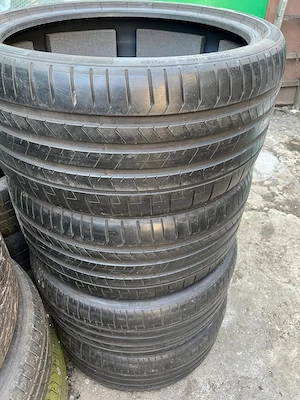 SET 4 anvelope PIRELLI 255 35 21 i285 30 21  265 40 zr 21 305 35 zr 21