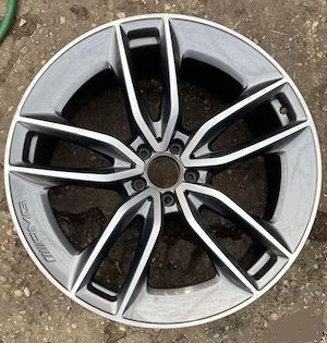 vand 2 jante origiinal mercedes amg gle 22 
