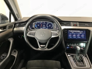 Volkswagen Passat - imagine 6