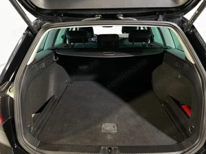 Volkswagen Passat - imagine 12