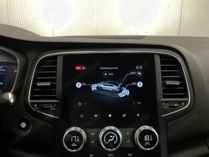 Renault Megane - imagine 16
