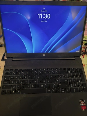 Laptop HP Ryzen 5, 16GB RAM, Windows 11 Pro