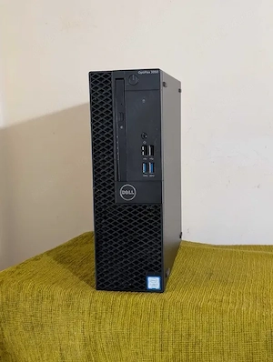 Dell OptiPlex 3050 SFF Quad Core Intel i5-7500 pc calculator ieftin