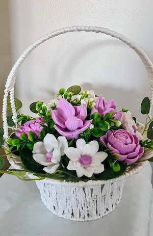 aranjament floral din săpun  handmade
