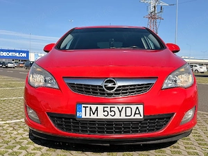 Opel Astra J Hatchback, an fabricație 2010