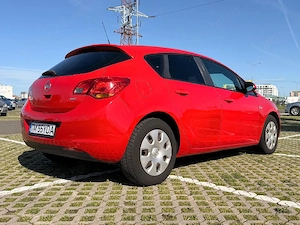 Opel Astra J Hatchback, an fabricație 2010