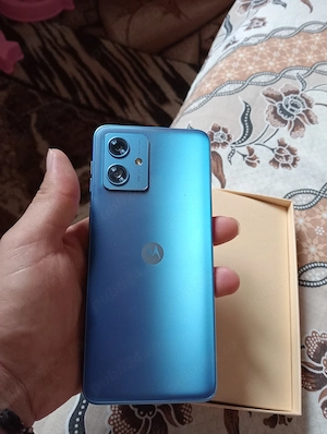 Motorola g 54 full box 