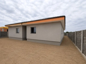 Duplex pe parter Toate Utilitatile 105mp/utili Comision 0 - imagine 2
