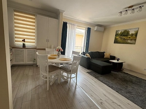 Închiriez apartament 2 camere