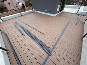 Casa individuala in oras. Concept deosebit. Carport.  - imagine 15