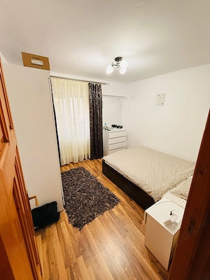 Inchiriere apartament 3 camere zona MICRO 3 - imagine 3