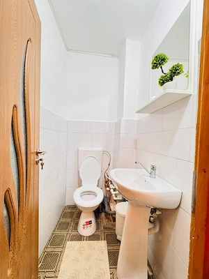 Inchiriere apartament 3 camere zona MICRO 3 - imagine 2