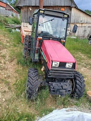 Vand tractor UTB Brasov Universal - imagine 2