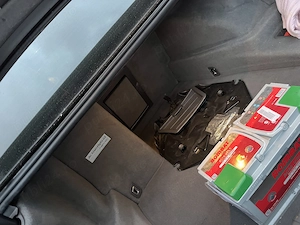 BMW 750 i hibrid motor defect - imagine 4