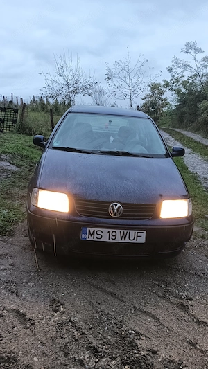 Vând Volkswagen Polo  - imagine 3