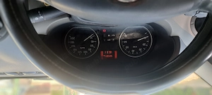Vând Dacia Logan 2011 benzină 58000 km reali stare foarte bună și arată impecabil unic proprietar. - imagine 4