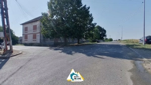 Clădire împunătoare de 540 mp pe 2 nivele în Sânnicolau Mic - imagine 3