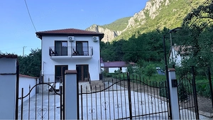 Cazare Baile-Herculane,Casa din Grădină - imagine 2