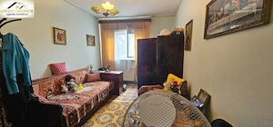 Vand apartament 2 cam cf 1 dec etajul bloc de caramida zona LUNCA - imagine 9