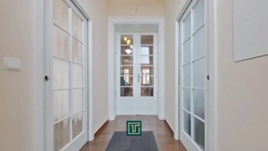 Apartament cu personalitate cu 2 camere cu terasă în centrul Aradului - imagine 6