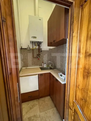 Vand apartament ULTRACENTRAL cu 2 camere - perfect pentru spatiu de birou - imagine 6