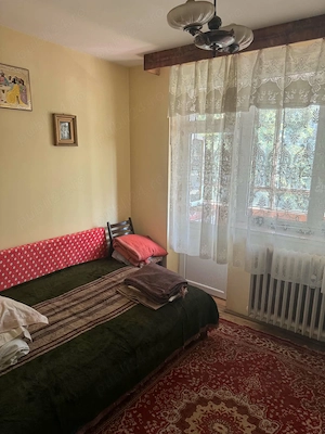 Vând apartament 3 camere  - imagine 4