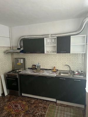 Vând apartament 3 camere  - imagine 8