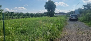 Vand teren intravilan, Stefanesti, Zavoi, zona linistita, suprafata de 400 mp si 700 mp