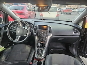 Vand Opel Astra J, an 2011 - imagine 5