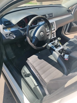 Volkswagen Passat B6 2.0 TDI 140 CP    - imagine 5