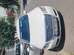 Volkswagen Passat B6 2.0 TDI 140 CP    - imagine 3