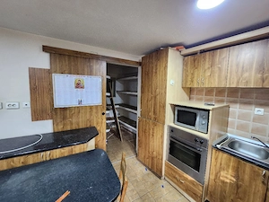 Vând apartament cu 2 camere, demisol, Bulevardul General Dragalina  - imagine 10