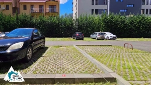 Parcare privata, ingradita, la blocurile Ared din Micalaca - imagine 2