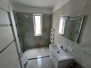 Nou. Piscina. Bucatarie separata. Mobilat si utilat LUX. Braytim - asfalt. - imagine 14