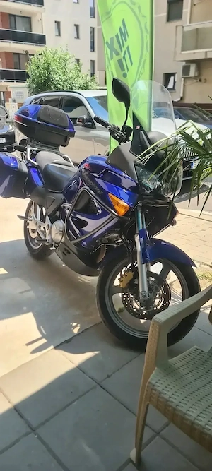 Honda XL Varadero 1000cc variante auto sau moto