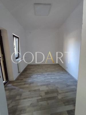 Casă renovată complet în 2023 | Zona centrala | 4 camere - imagine 8