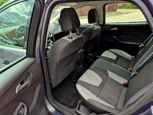      Ford Focus Champions League Edition 2.0 TDCi Automat   RaR Efectuat  - imagine 9