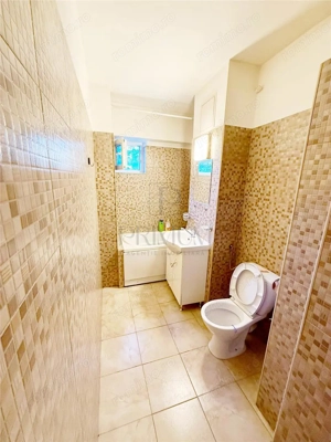 SOARELUI - 1 CAMERA - DECOMANDAT - RENOVAT - LFT - ETAJ 1 - SPATIOS - imagine 5