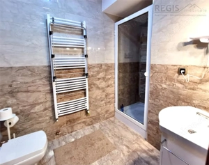 Garsoniera moderna – Coresi, confort   stil - imagine 12
