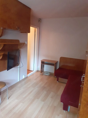 3 cam semidecomandat centrala proprie etaj 2 zona Sagului Musicescu - imagine 7